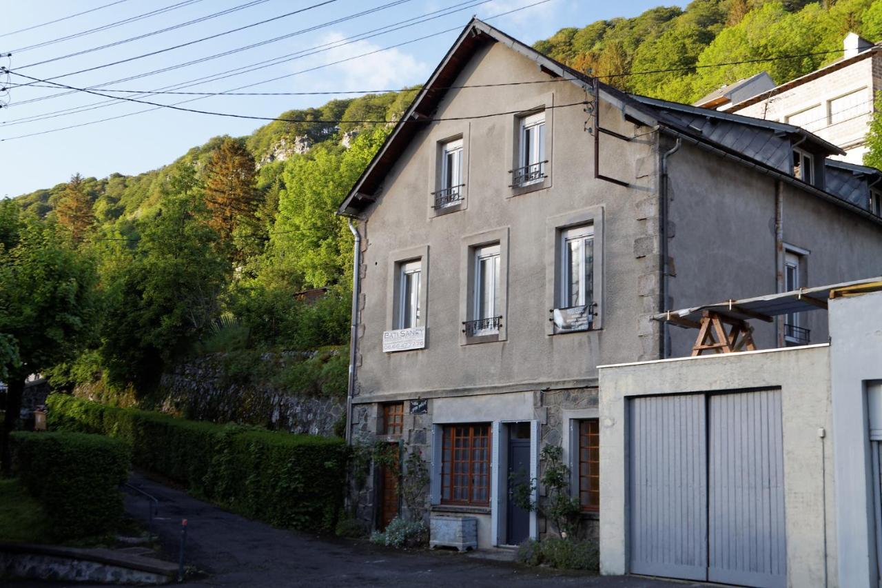 Villa Jean Julien - Le Guery - Appartement T2Bis - 2 Chambres - 4 Personnes Le Mont-Dore Buitenkant foto